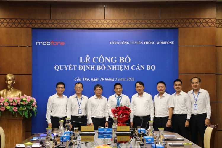 Lễ công bố quyết định bổ nhiệm Phó Giám đốc Công ty Dịch vụ MobiFone khu vực 9
