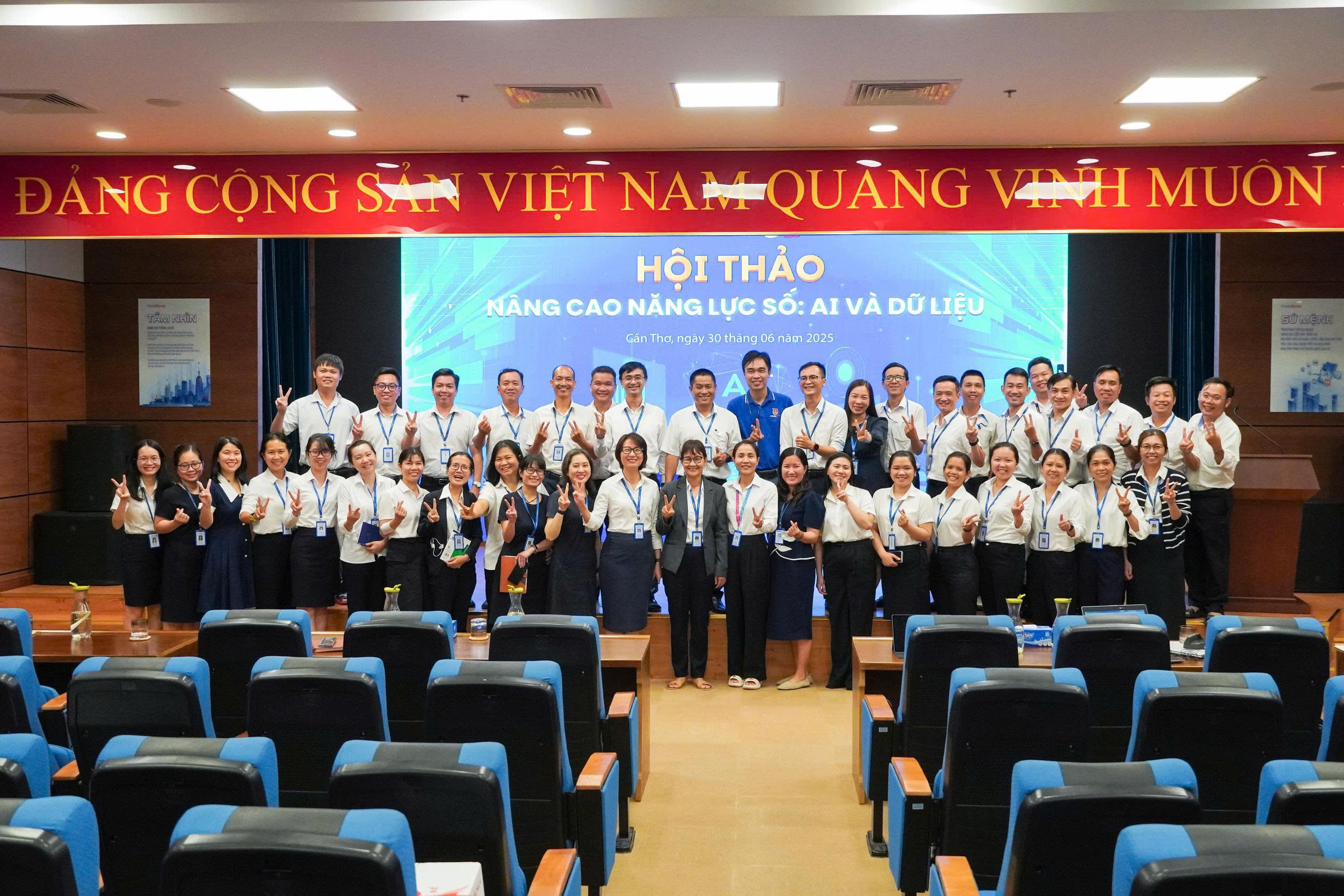 HỘI THẢO NÂNG CAO NĂNG LỰC SỐ: AI VÀ DỮ LIỆU
